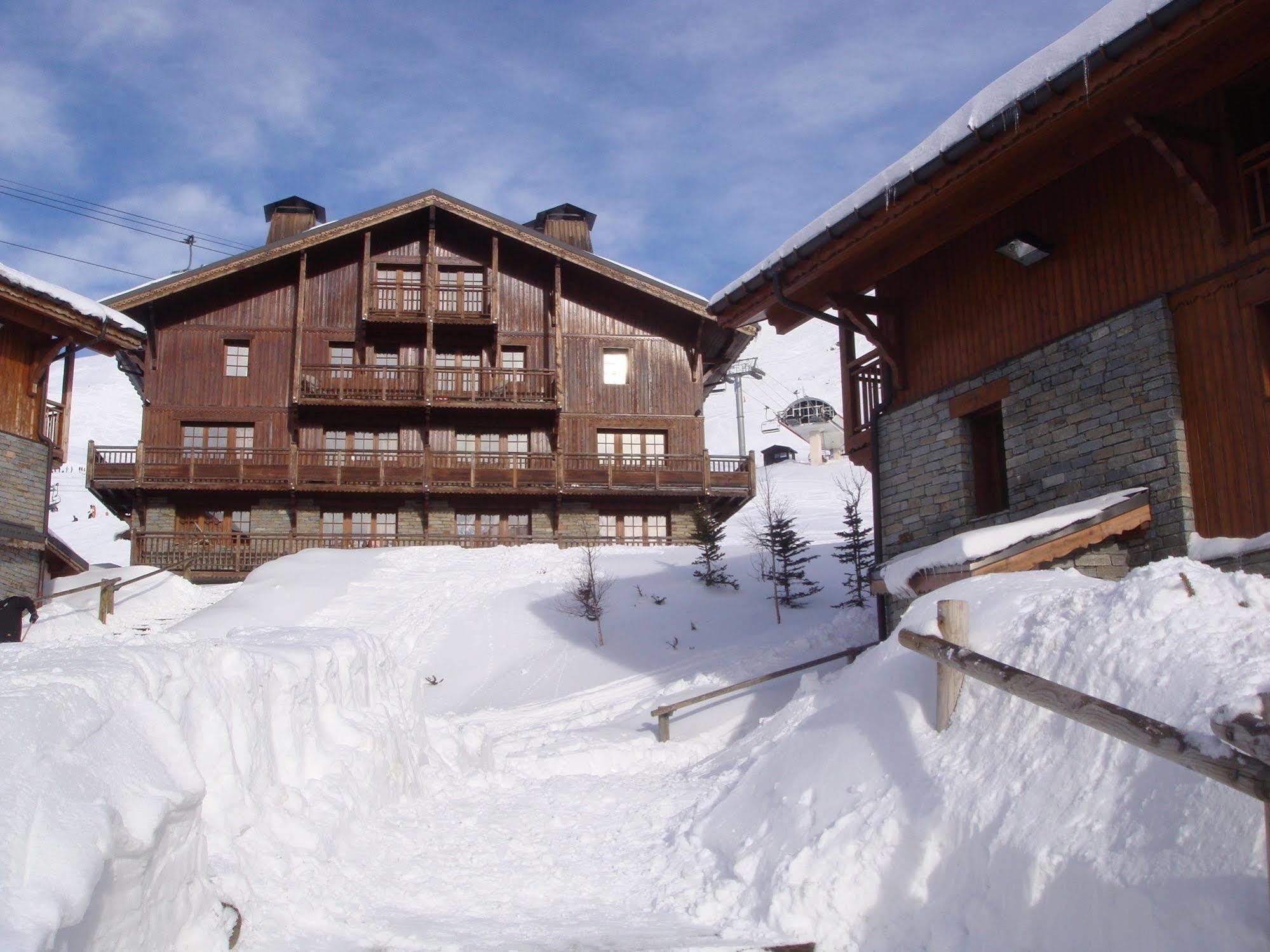 סן-מרטין-דה-בלוויל Cgh Residences & Spas Les Chalets Du Soleil Authentiques מראה חיצוני תמונה