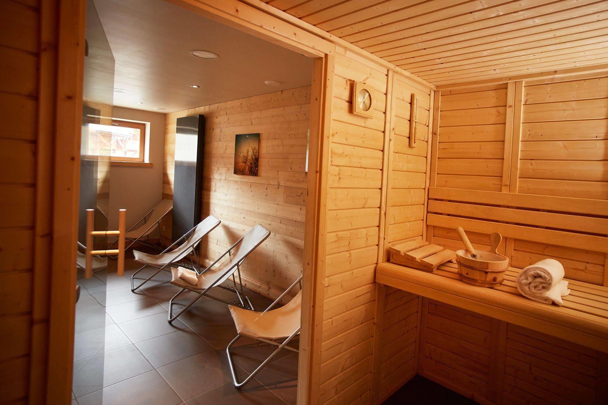סן-מרטין-דה-בלוויל Cgh Residences & Spas Les Chalets Du Soleil Authentiques מראה חיצוני תמונה